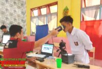 Photo, Disdukcapil Aceh Tenggara Melakukan Perekaman dan Cetak KTP-El bagi Pelajar.