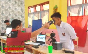 Sukseskan Pemilu 2024, Disdukcapil Agara Gencar Lakukan Perekaman dan Cetak KTP-El Bagi Pelajar