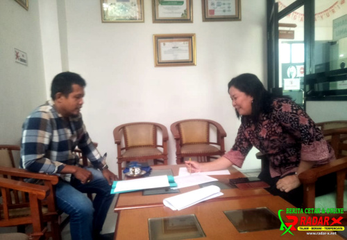 e Katalog LKPP dan PL Puskesmas di Kabupaten Jember Inconsistent data Dinkes
