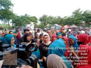 Pelayanan Dukcapil Mlayu, Hadir Di Acara Program Gerakan Pasar Murah