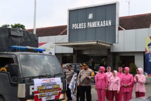 Polres Pamekasan, Kirim Batuan Logistik Bagi Korban Banjir di Jawa Tengah