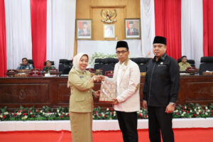 DPRD Batu Bara Rapat Paripurna Penyampaian Nota LKPJ Bupati Tahun 2023