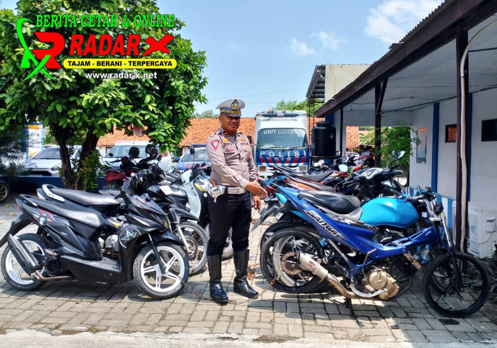 Ratusan Motor Dengan Knalpot Brong di Sampang, Diamankan Polisi