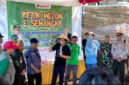 Pj Sekda Haeriah Yuliati hadiri Petik Melon dan Semangka.