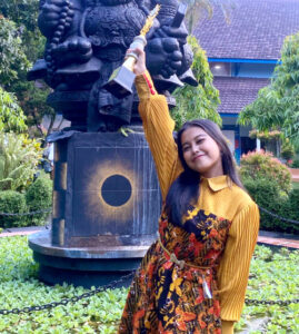 Paramitha Meilani Siswa SMA N 1 Genteng Raih Juara Pertama FLSSN 2024