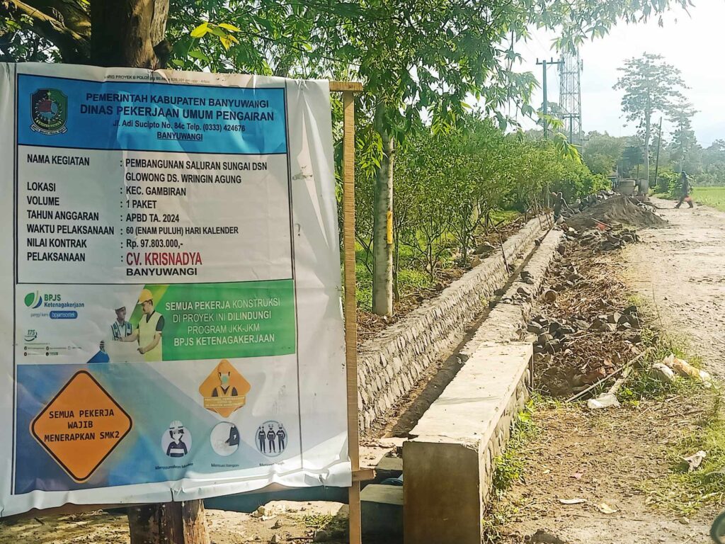 Miris! Diduga Kondisi Proyek yang dikerjakan CV Krinadya tidak Sesuai Spesifikasi.