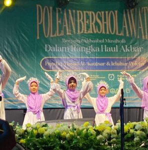Dalam Rangka Haul Pendiri Masjid Al Kautsar, Polean Gelar Sholawat Akbar.