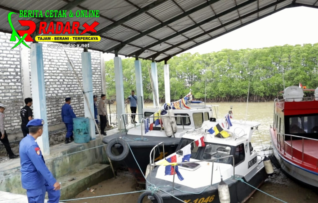 Jelang Pilkada 2024, Satpolairud Polres Sampang Siapkan 4 Kapal Polisi
