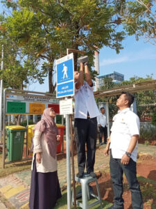 DLH Indramayu Terus Pantau Kualitas Udara dan Air, Pemantauan di Perkantoran, Transportasi, Perumahan dan Industri