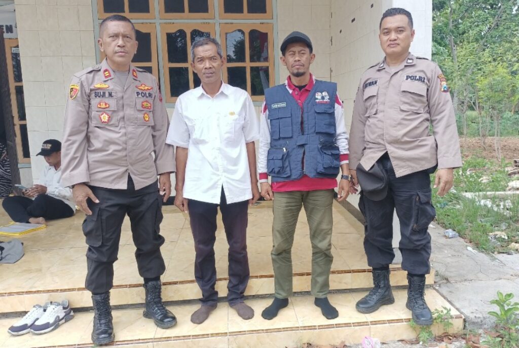 Hari Pertama Masuk Kantor, Kapolsek Omben Langsung Gelar Silaturahmi