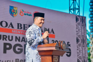 Peringati HUT PGRI, Pj. Bupati Heri Bersama Ribuan Guru Gelar Doa Bersama