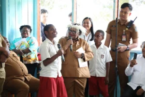 Wamendagri Ribka Sosialisasikan Program Makan Bergizi Gratis di Kabupaten Jayawijaya