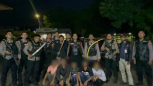 17 Remaja Diamankan Dalam Semalam, Polisi Sita Senjata Tajam Usai Gagalkan Tawuran di Jakarta Barat