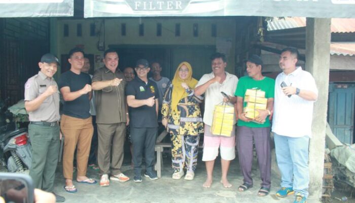 Pj Bupati Agara Bersama Bupati Terpilih Tinjau Lokasi Banjir dan Diskusi Dengan Korban Terdampak