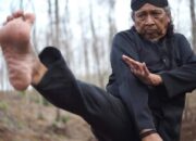 Dedikasi 18 Tahun! Kang Mas Wahyu Subakdiono Bawa SH Terate Bojonegoro Makin Berkembang