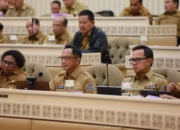 Rapat dengan DPR RI, Mendagri: Realisasi Kemendagri dan BNPP Tahun 2024 di Atas Rerata Nasional