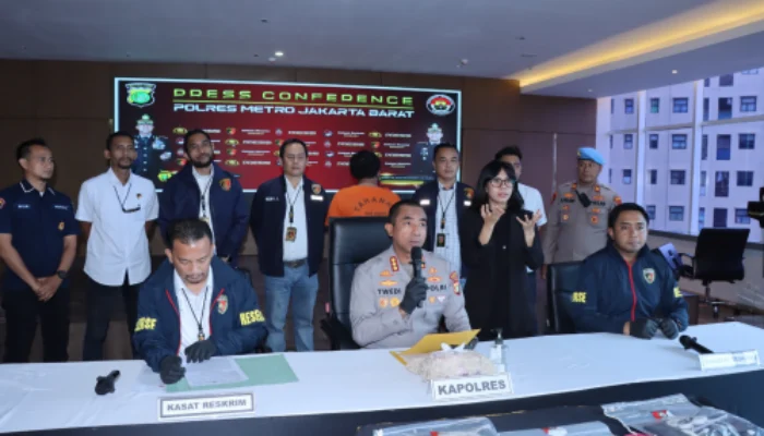 Pria Berinisial RA Ditangkap Usai Aksi Pencurian 5 Handphone di Kedoya Utara