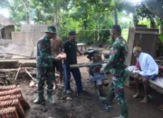 Sulit Akses, Sepeda Motor Jadi Andalan Angkut Material di TMMD Bondowoso