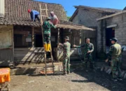 Pak Aziz Bersyukur Rumahnya Dibongkar untuk Direhab Satgas TMMD Bondowoso