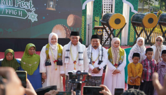Warga Sambut Bupati Dan Wakil Bupati Bondowoso Ra Hamid dan Ra As’ad