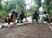 Satgas TMMD 123 Kodim 0822 Bondowoso Kejar Target Pemasangan Paving, Capai 60% Hari Ini
