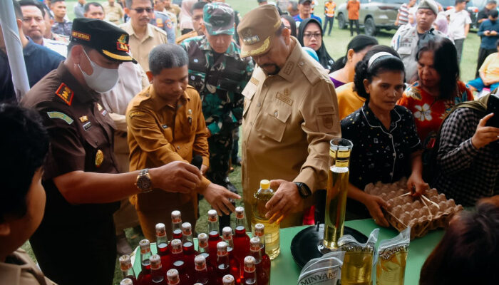 Bantu Masyarakat Penuhi Kebutuhan Pokok dengan Harga Terjangkau, Pemkab Batu Bara Gelar Pasar Murah