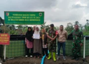 Satgas TMMD 123 Bondowoso Tebar Ikan Lele Bantuan Untuk Masyarakat