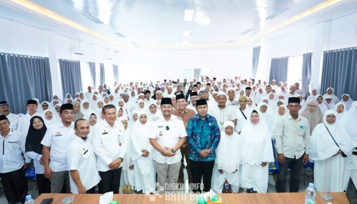 Bupati Batu Bara Hadiri Penyampaian Materi Manasik Haji Jamaah Reguler Tahun 2025