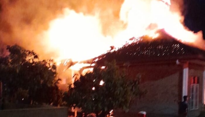 Rumah Terbakar di Agara, Albine ditemukan Meninggal Dunia