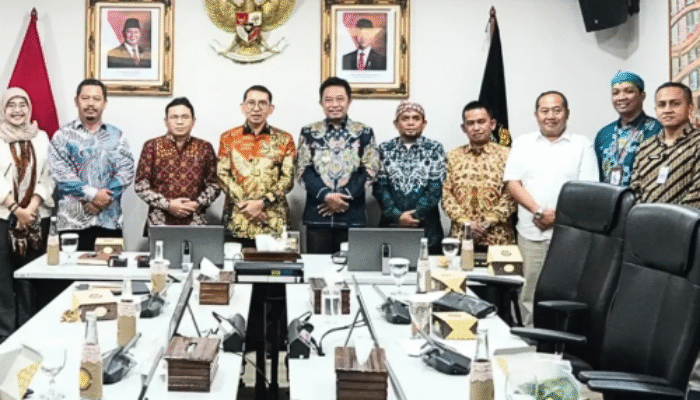 Bondowoso Usulkan Museum Megalitikum Nasional: Bupati Bertemu Menteri Kebudayaan RI