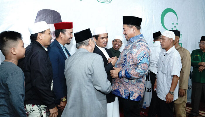 Perkuat Silaturahmi, Bupati Batu Bara Ikut Bermunajat Bersama Al Washliyah untuk Sumut