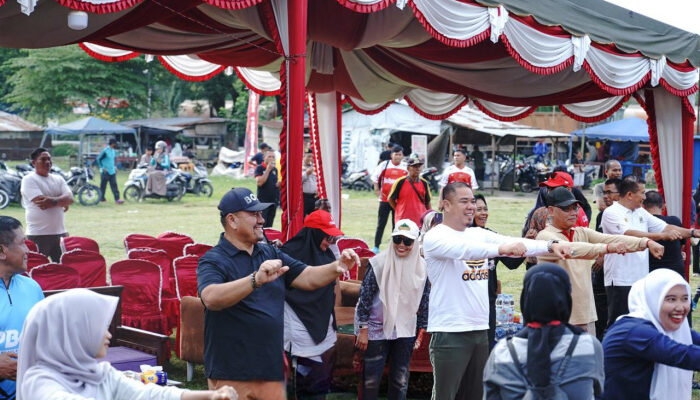 Bupati Batu Bara Buka Festival Tari/Senam Tabola Bale