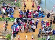 Bupati Heriyus Hadiri Panen Perdana Ikan BUMDes Hopakat Maju Bersama
