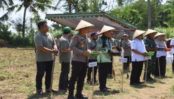 Polres Bondowoso bersinergi dengan Pemkab Bondowoso mendukung program ketahanan pangan