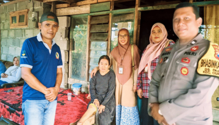 Aiptu Ahmad Abadi Sumbang Alat Bantu Jalan (Walker)