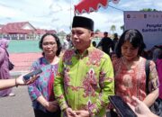 Wabup Rahmanto Pimpin Penyaluran Bantuan Pangan Murah Serentak di Murung Raya