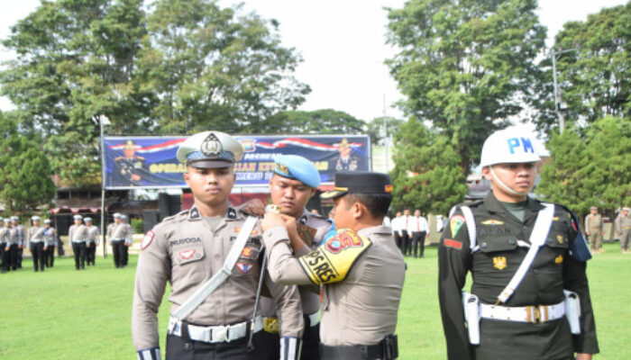 Kapolres Pimpin Apel Besar Operasi Zebra Semeru 2025 di Bondowoso