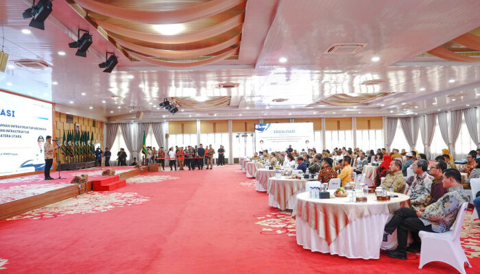 Bupati Baharuddin Hadiri Sosialisasi Peran Strategis PT SMI dan PT PII dalam Pembiayaan Pembangunan Infrastruktur se-Sumut