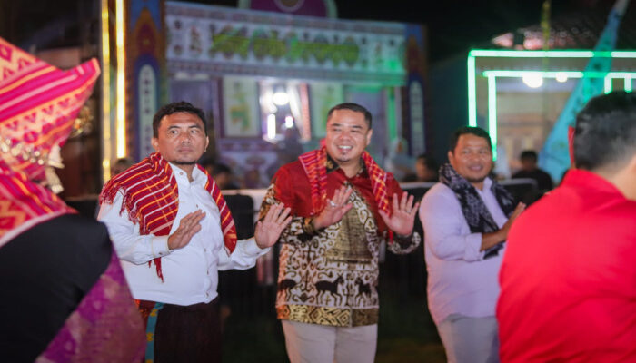 Wabup Syafrizal Resmi Sandang Merga Sembiring