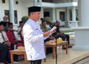 Wabup Murung Raya Lepas Keberangkatan Umrah Pemenang STQ XII Tahun 2025