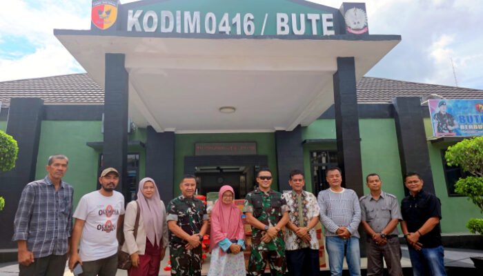 Peduli Korban Bencana Sumatera, Kodim 0416/Bute Gelar Sholat Ghoib, Doa Bersama dan Salurkan Bantuan