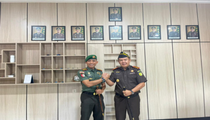 Danbrigif TP 28/Bari Fola Perkuat “Sabuk Sinergi” Keamanan dengan Kejari Kota Maba