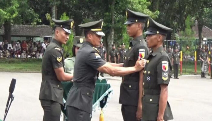 Ribuan Bintara TNI AD Resmi Dilantik, Pangdam V/Brawijaya : Ini Baru Langkah Awal Pengabdian