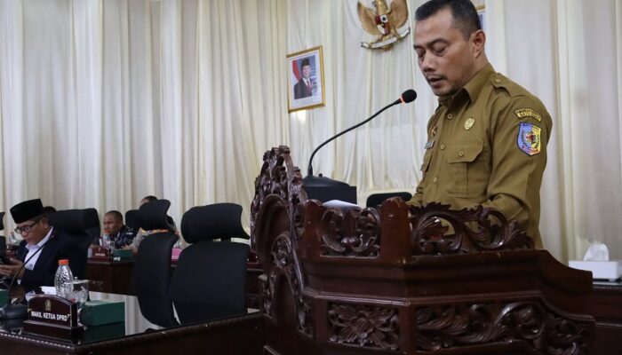 Jawaban Bupati atas Sorotan Fraksi: Soal PLT, Pajak Minim hingga Gedung DPRD Jadi Catatan