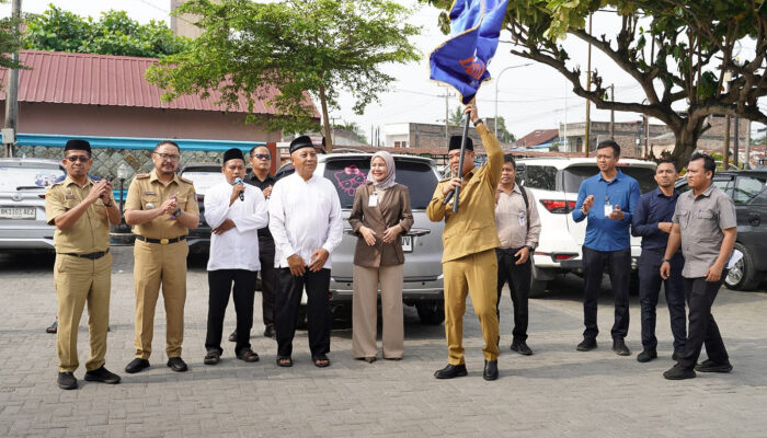 Wabup Syafrizal Lepas Peserta Manasik Haji Akbar Bank Sumut