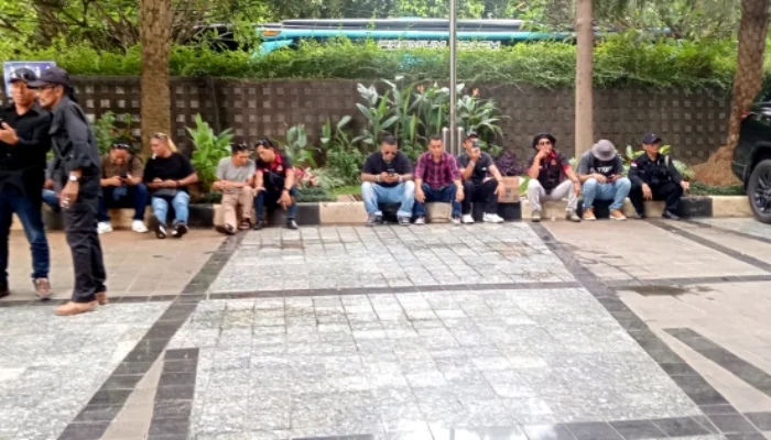 Datangi Perhutani Pusat, Aktivis Banyuwangi Bawa Sorotan Dugaan Kerusakan Hutan dan Tata Kelola Lahan