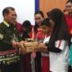 Pemkab Murung Raya Salurkan 230 Pasang Sepatu untuk Siswa, Tingkatkan Semangat Belajar