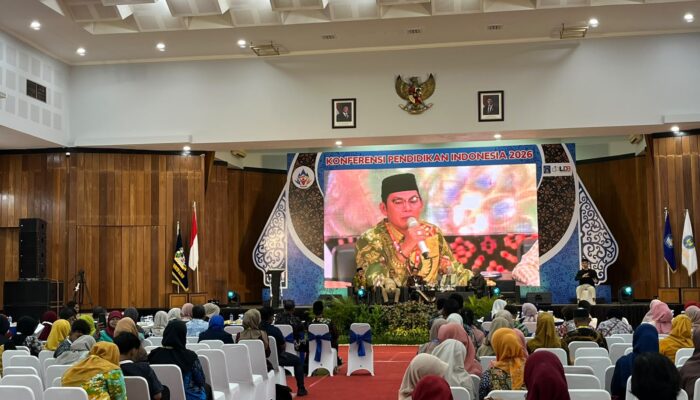 Wabup Rahmanto Muhidin Raih Penghargaan Tunas Inspirasi pada Konferensi Pendidikan Indonesia 2026