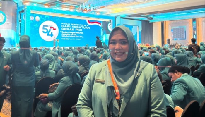 Dina Maulidah Hadiri Puncak Peringatan HKG PKK ke-54 Nasional di Makassar