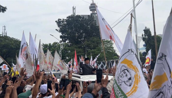 Presiden Prabowo Sapa 10 Ribu Massa Aksi Damai di GBK, Don Muzakir: Program Rakyat Harus Dijaga dan Dikawal